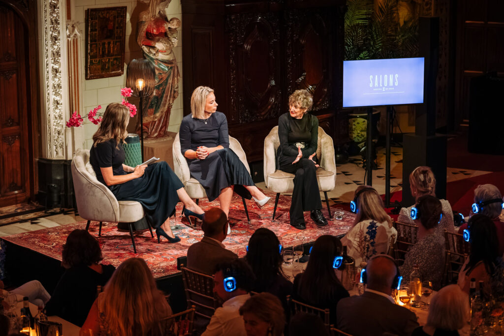 Noblesse Oblige, Femke van der Laan in gesprek met Hedy d'Ancona en Ingrid Coenradie