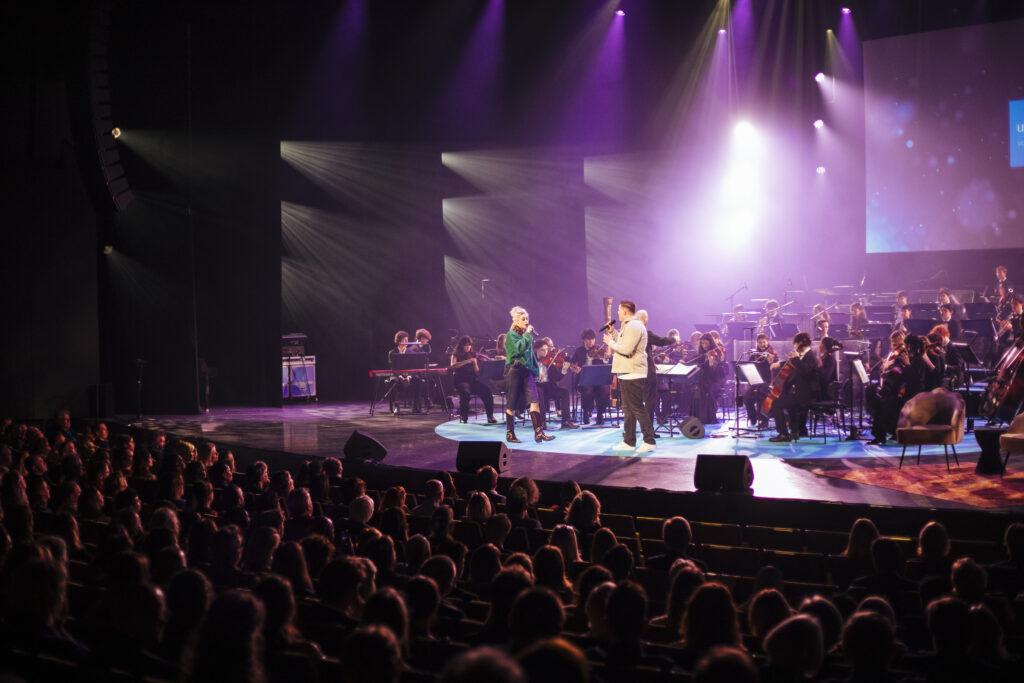 Optreden 70jaar Unicef Bente en Rinze