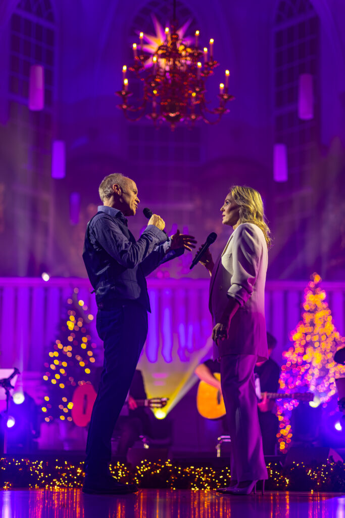 Duet tussen Stef Bos en Hadewych Minis